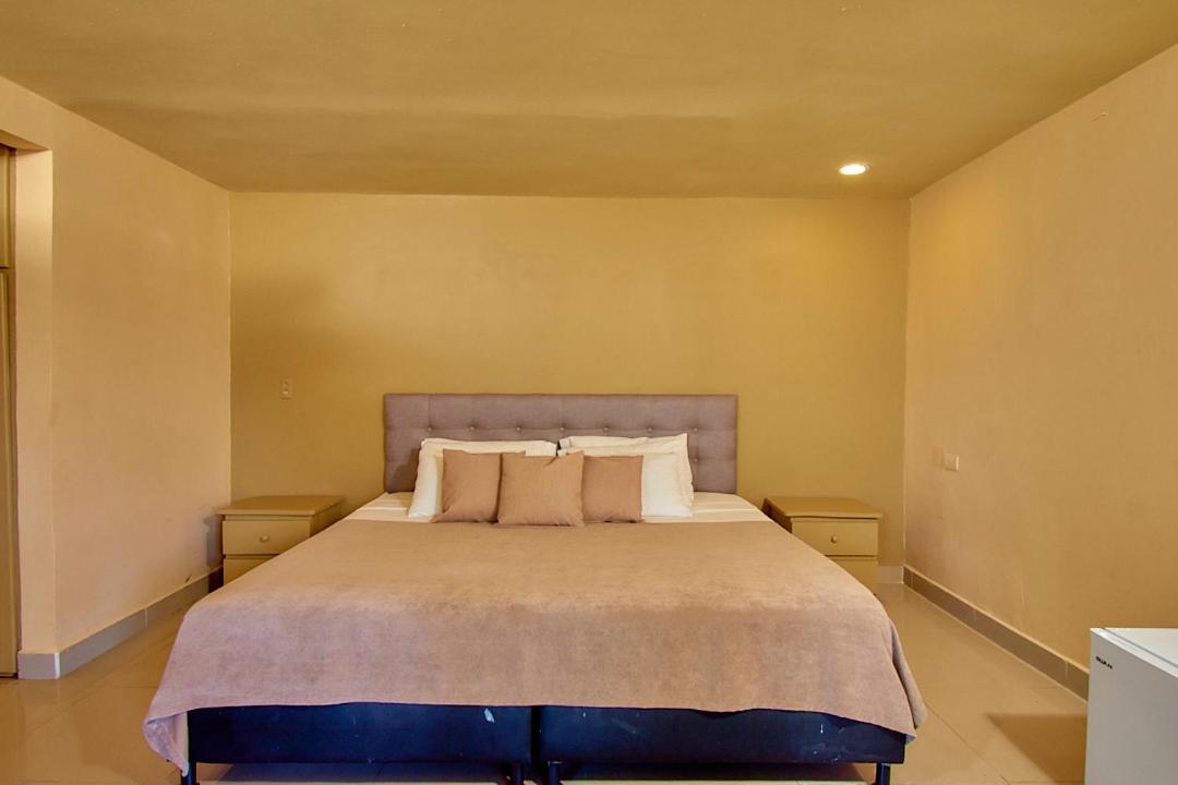 Mansion By Bernalo Hotels Guatape Bagian luar foto