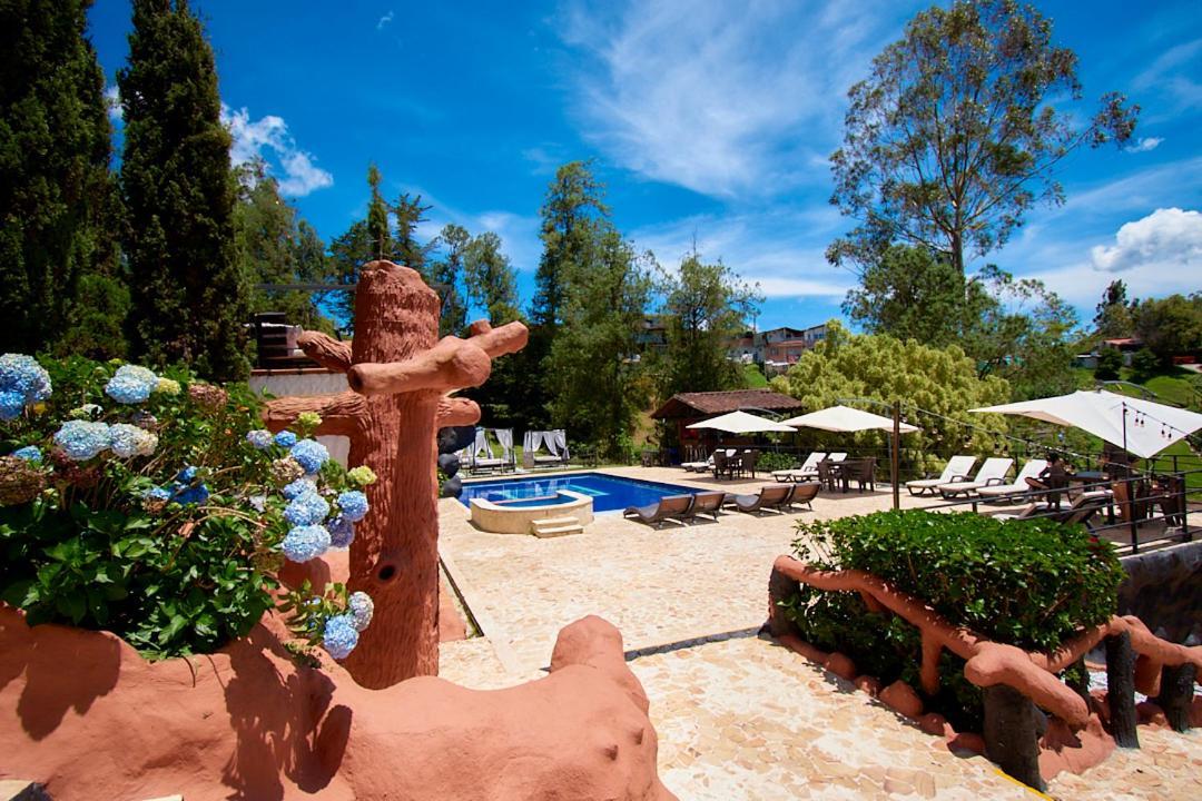 Mansion By Bernalo Hotels Guatape Bagian luar foto